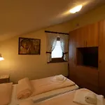 L'arcobi Apartmanhotel 3*