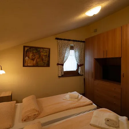L'arcobi Lägenhetshotell 3*