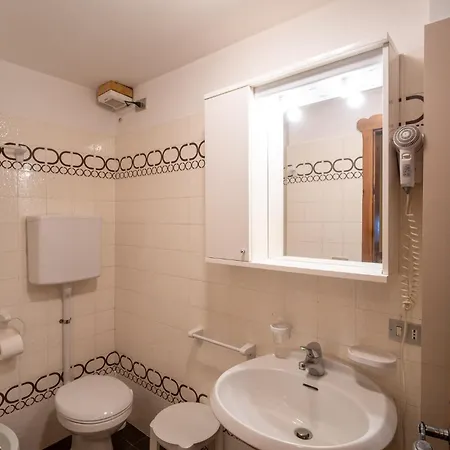 L'arcobi 3*